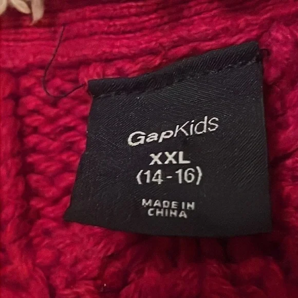 Gap Kids Russian Red Cable Knit  3 Button Sweater with Faux Fur Lined Collar - Picture 6 of 13